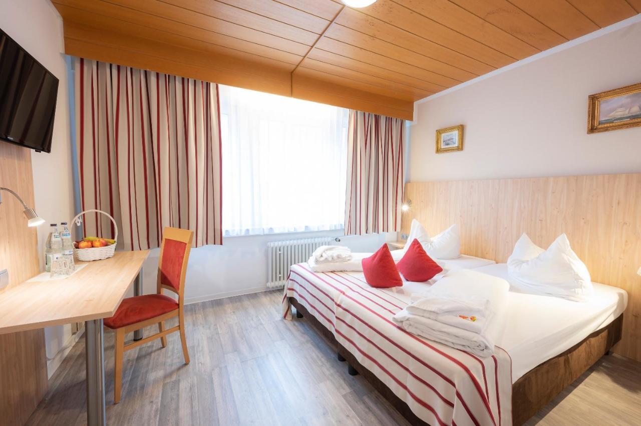 Hotel Astoria Stuttgart City Ngoại thất bức ảnh